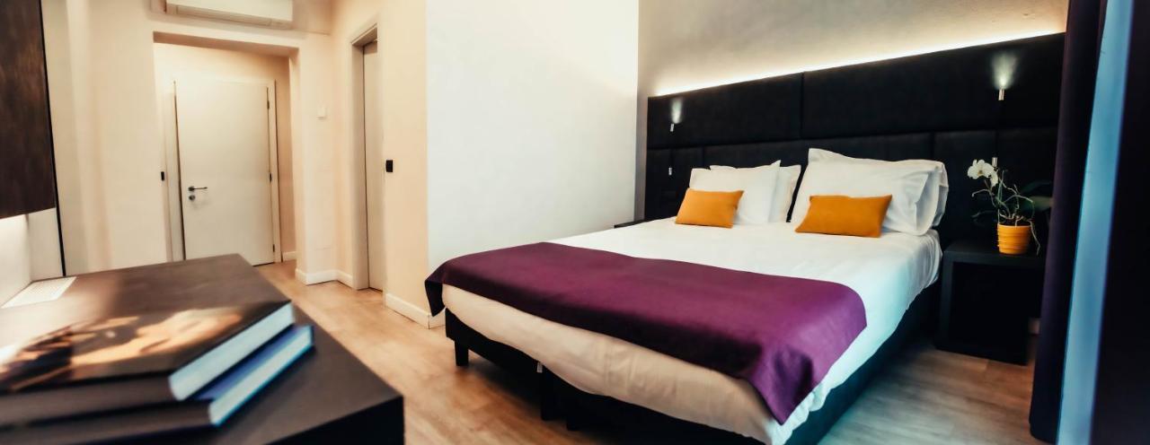 Hotel Benaco Desenzano del Garda Kültér fotó